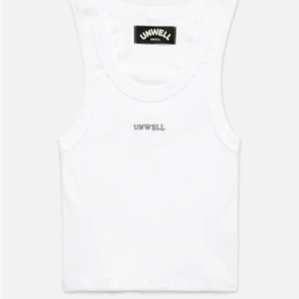 ALEX COOPER CALL HER DADDY UNWELL CROPPED TANK
